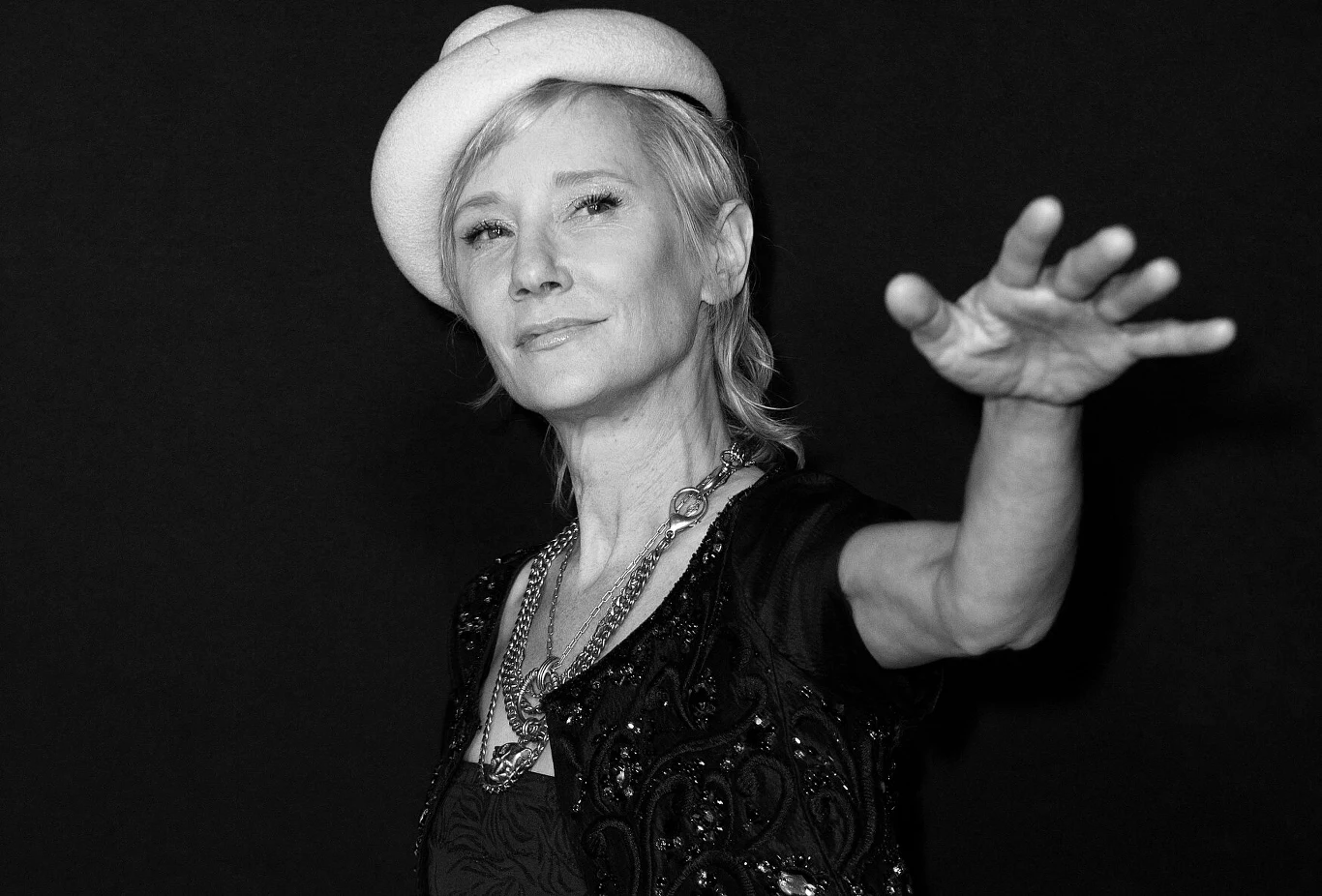 Anne Heche nie żyje
