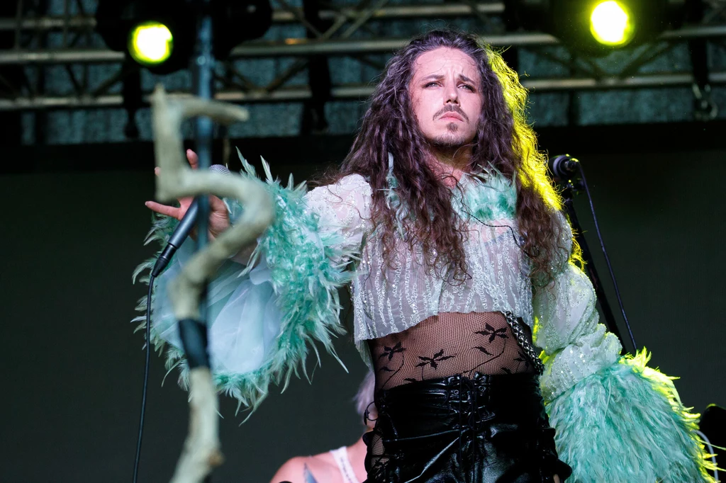 Michał Szpak nie kryje zaniepokojenie tym, co dzieje się na świecie