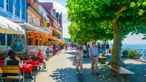 Coraz więcej Niemców oszczędza na energii, zakupach i rozrywce