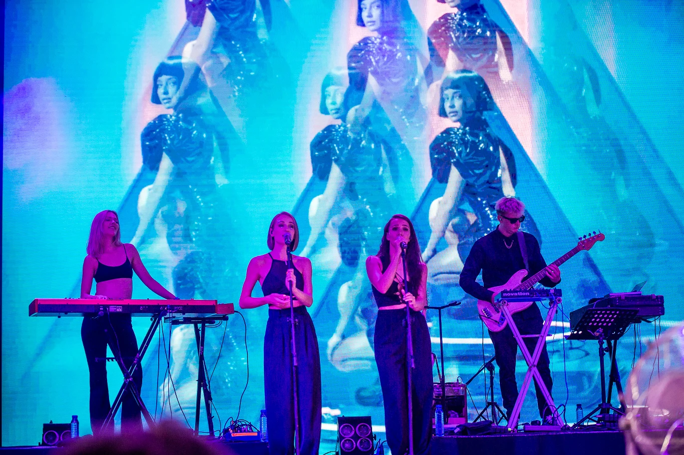 Julia Wieniawa Julia Wieniawa