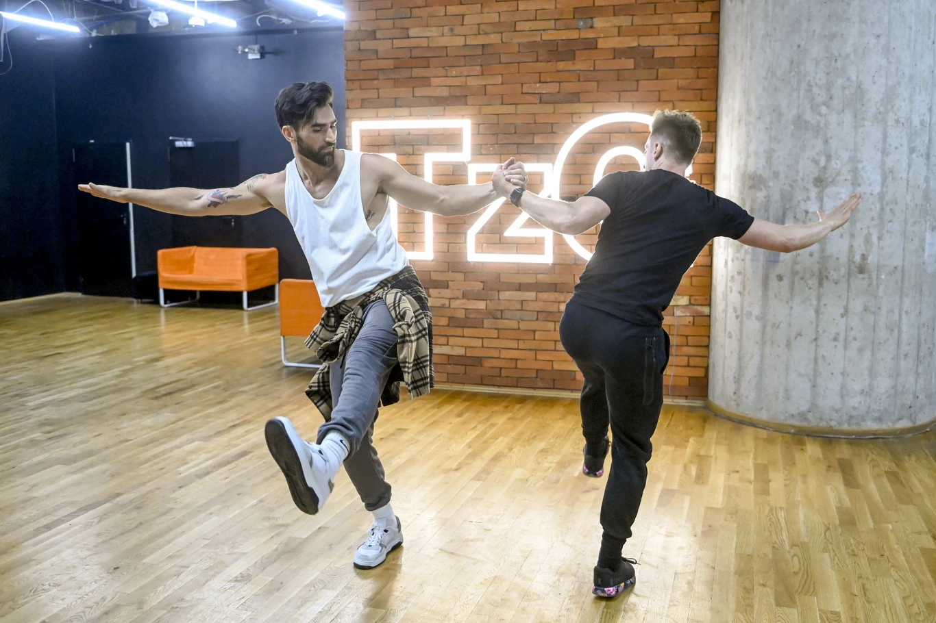 Jacek Jelonek trenuje do programu "Dancing with the Stars. Taniec z gwiazdami"