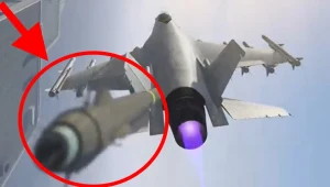GTA Online: Niesamowity klip uciekającego myśliwca przed rakietą