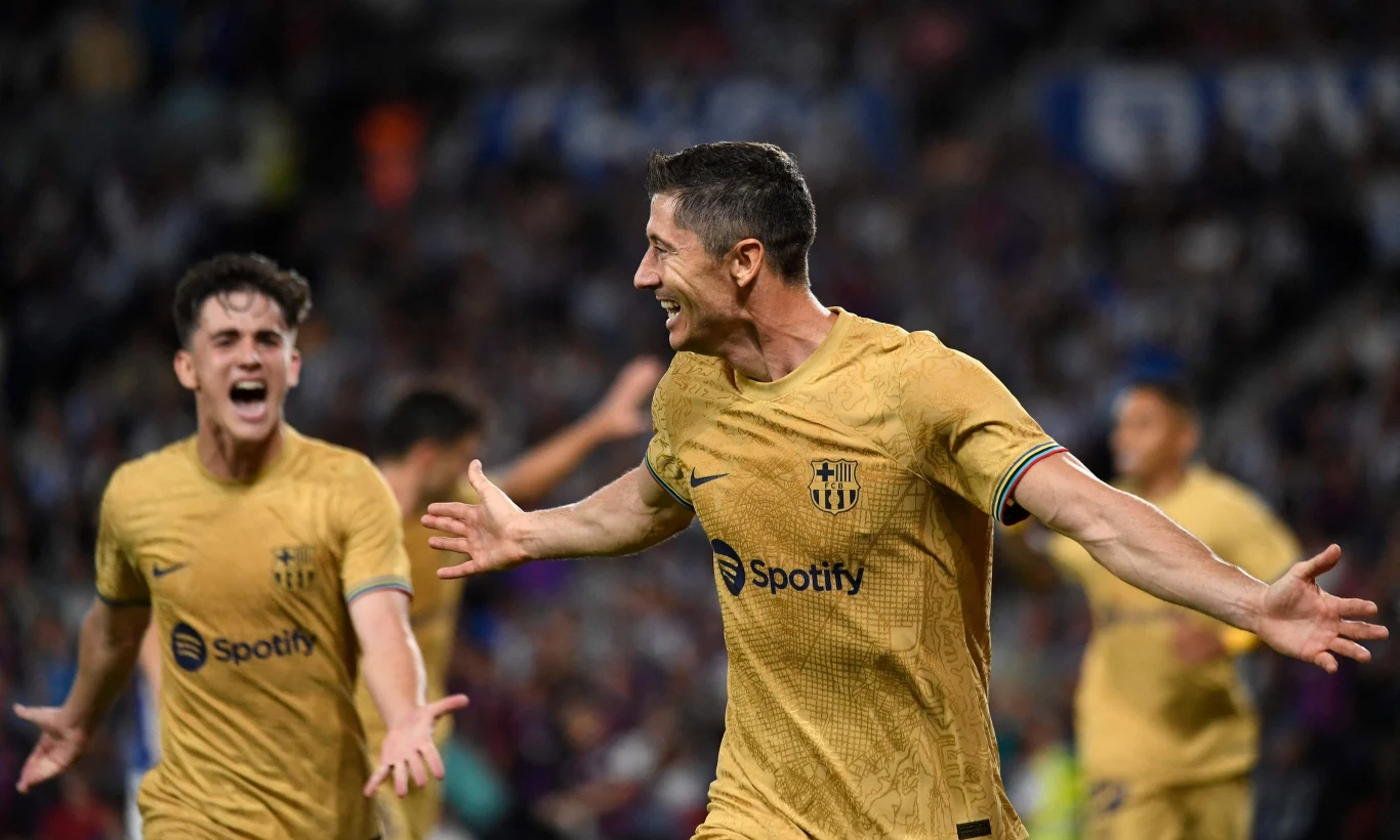 Robert Lewandowski zagra na pewno. Kto będzie go wspierał w starciu z Valladolid? Robert Lewandowski zagra na pewno. Kto będzie go wspierał w starciu z Valladolid?