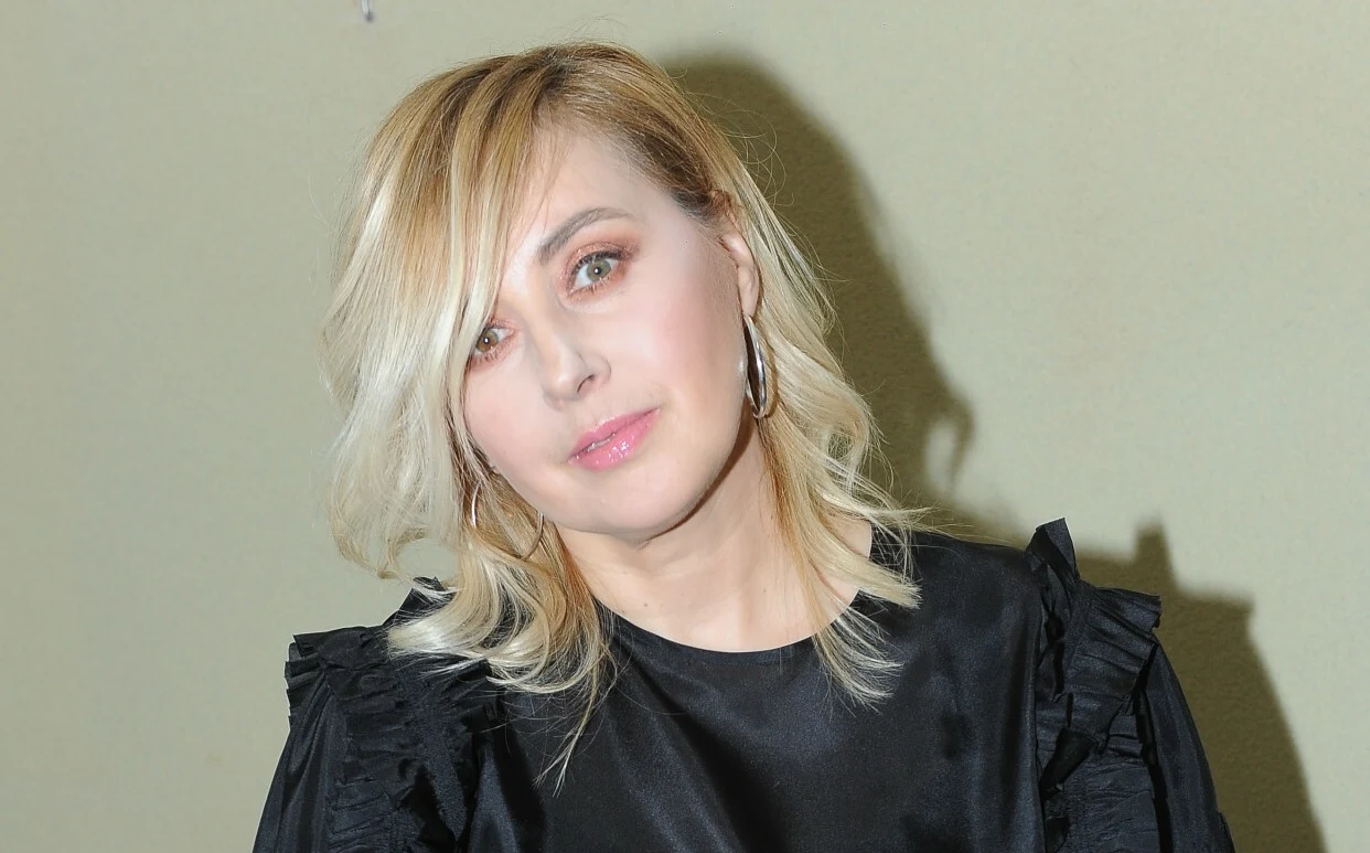 Edyta Bartosiewicz Edyta Bartosiewicz