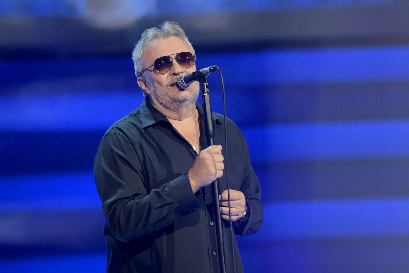 Krzysztof Cugowski jest obecny na scenie od ponad pięciu dekad Krzysztof Cugowski jest obecny na scenie od ponad pięciu dekad
