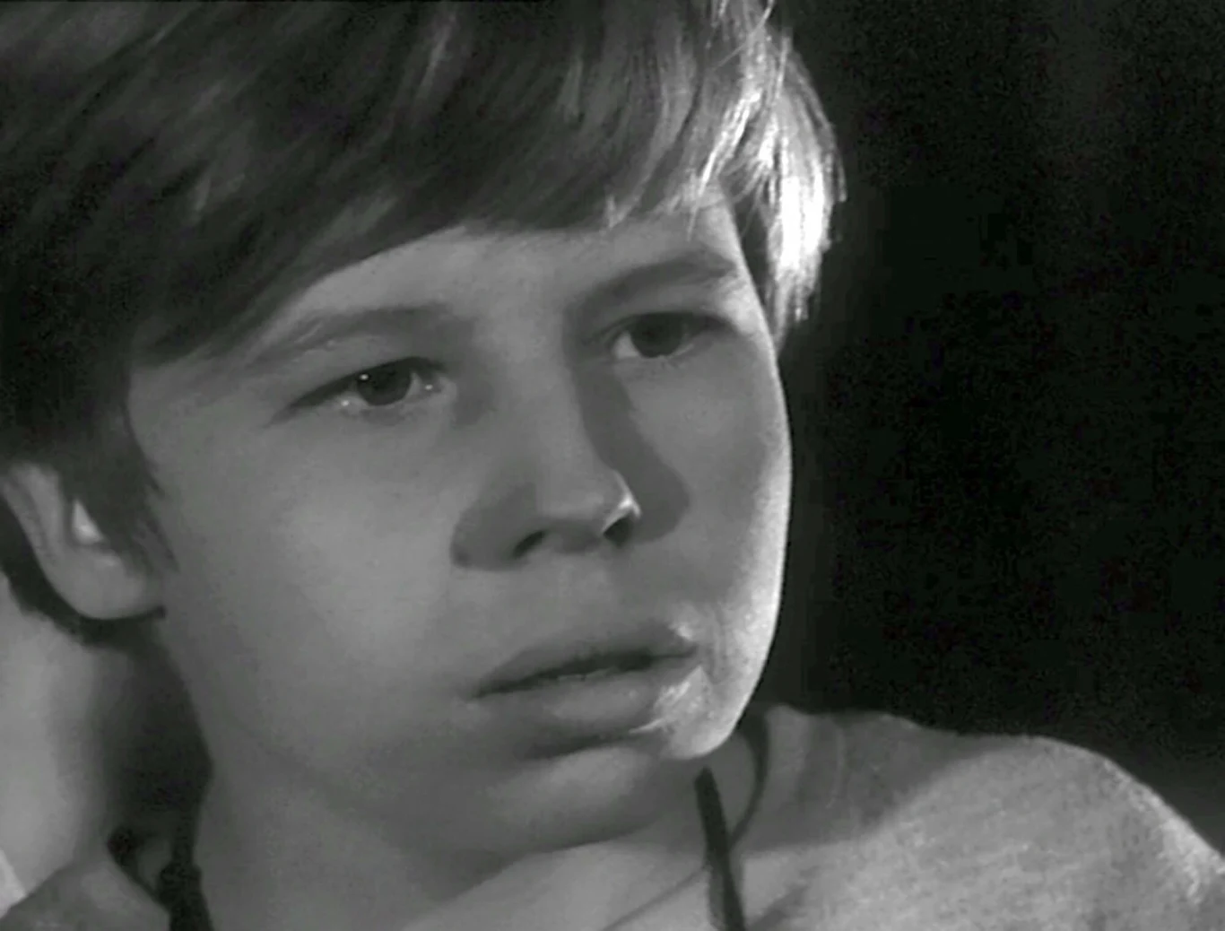 Edward Dymek w filmie "Wakacje z duchami" Edward Dymek w filmie "Wakacje z duchami"