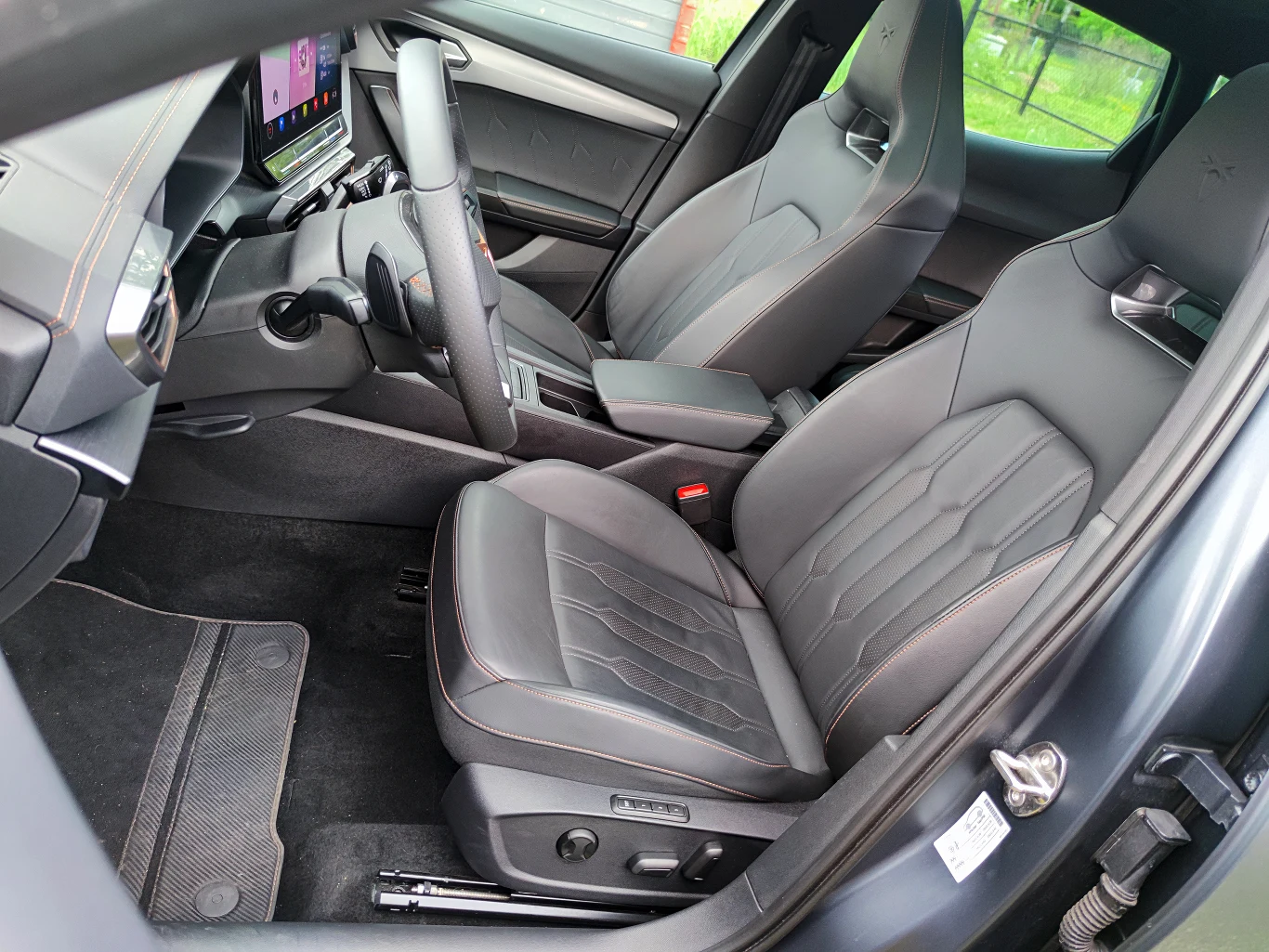 Cupra Formentor e-Hybrid 