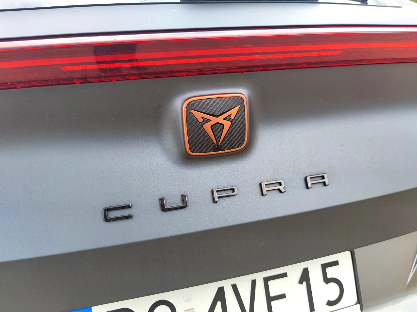 Cupra Formentor e-Hybrid 