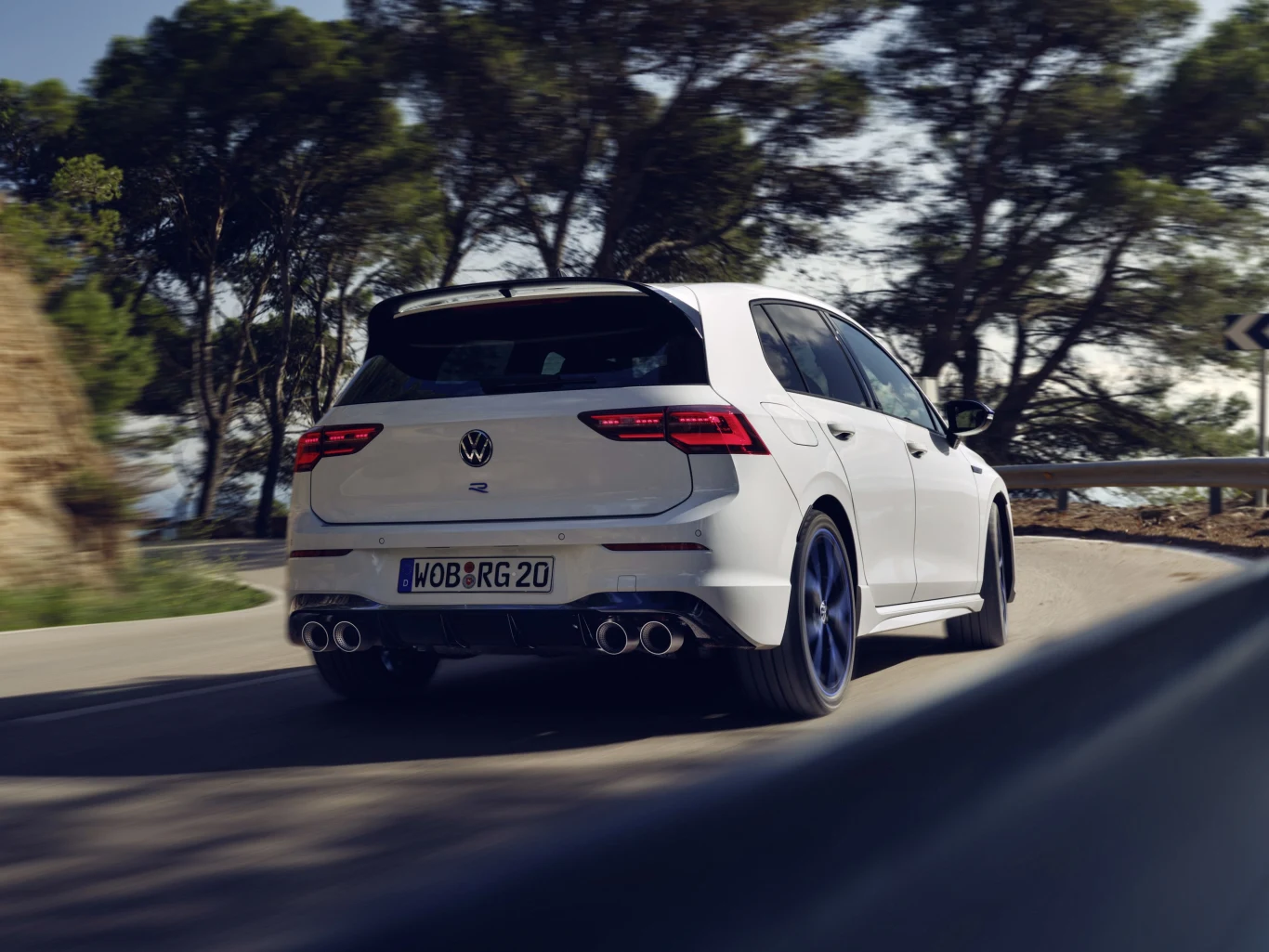 Volkswagen Golf R "20 Years" Volkswagen Golf R "20 Years"