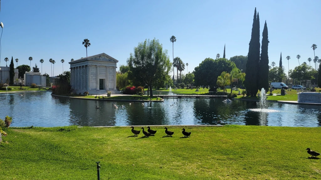 Anne Heche spocznie wśród innych sław Hollywood Anne Heche spocznie wśród innych sław Hollywood