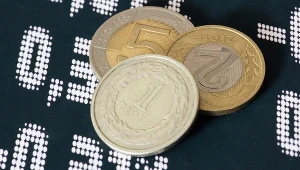 Obecnie za dolara amerykańskiego trzeba zapłacić poniżej 4 zł