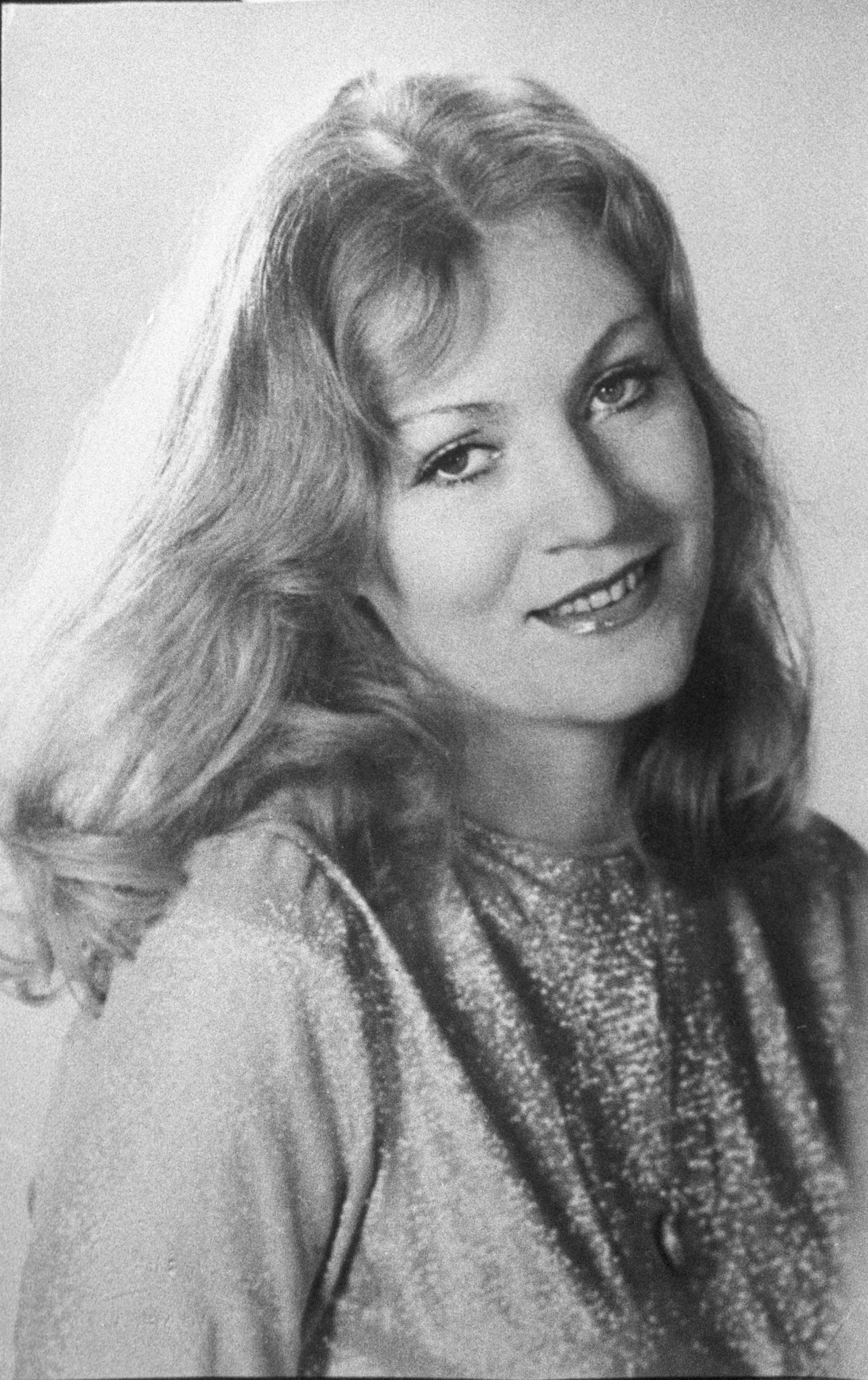 W 1975 r. przyszedł na świat syn Anny - Zbigniew. Trzy lata wcześniej wokalistka wyszła za Zbigniewa Tucholskiego. W 1975 r. przyszedł na świat syn Anny - Zbigniew. Trzy lata wcześniej wokalistka wyszła za Zbigniewa Tucholskiego.