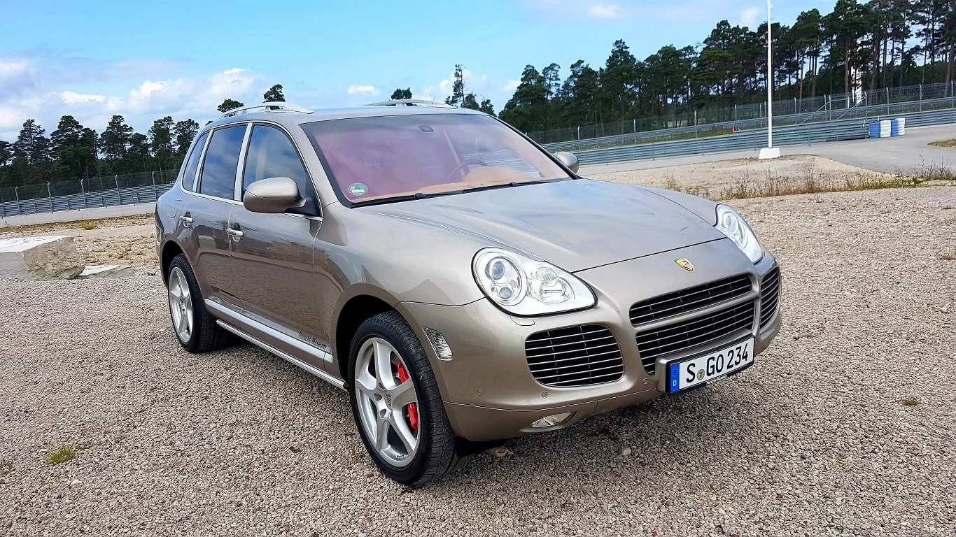 Porsche Cayenne 4.5 V8 Porsche Cayenne 4.5 V8