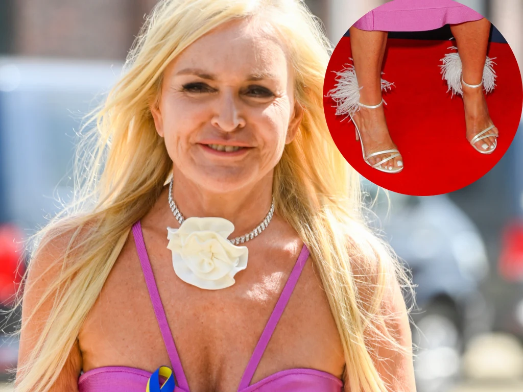 Pierzasta i kwiecista Olejnik zadaje szyku na ramówce TVN!