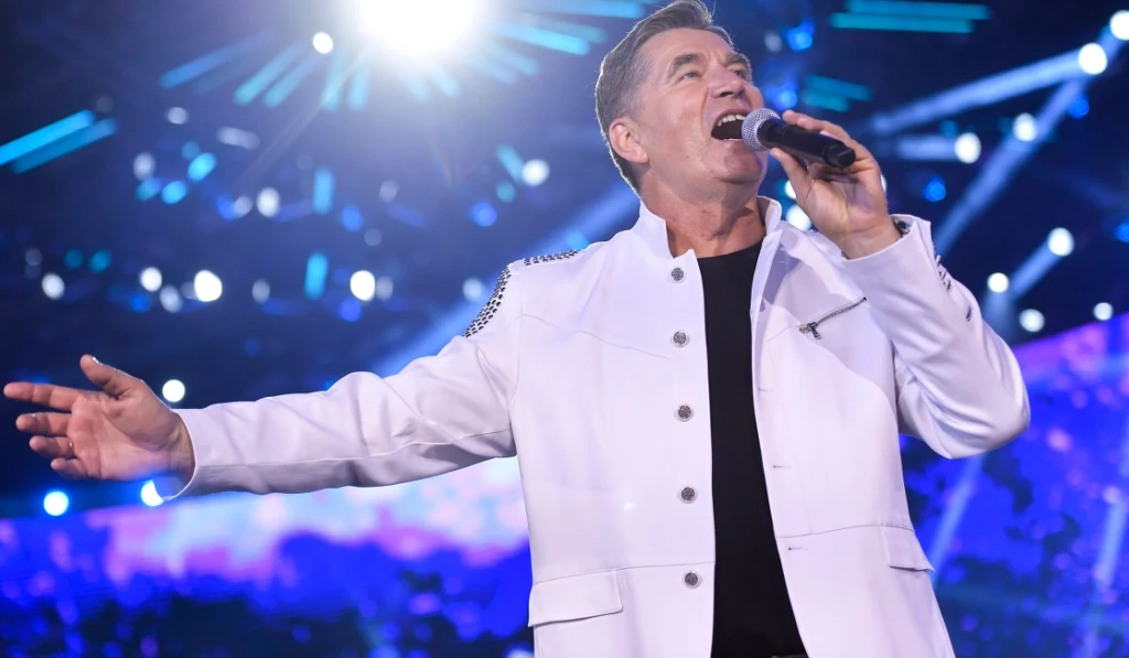 Sławomir Świerzyński, Bayer Full