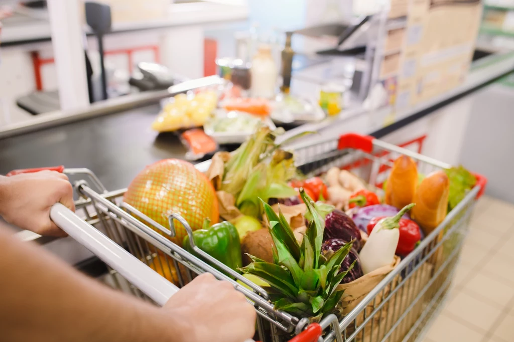 Konsumenci obawiają się, że produkty podrożeją jeszcze gwałtowniej