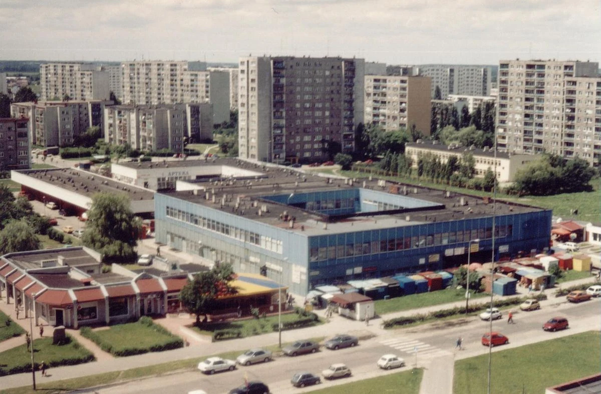 Panorama osiedla Retkinia w Łodzi. Widok w kierunku północno-zachodnim. Panorama osiedla Retkinia w Łodzi. Widok w kierunku północno-zachodnim.