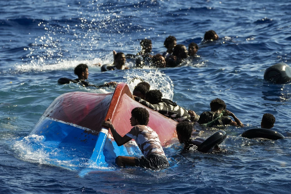 Migranci u wybrzeży Lampedusy Migranci u wybrzeży Lampedusy
