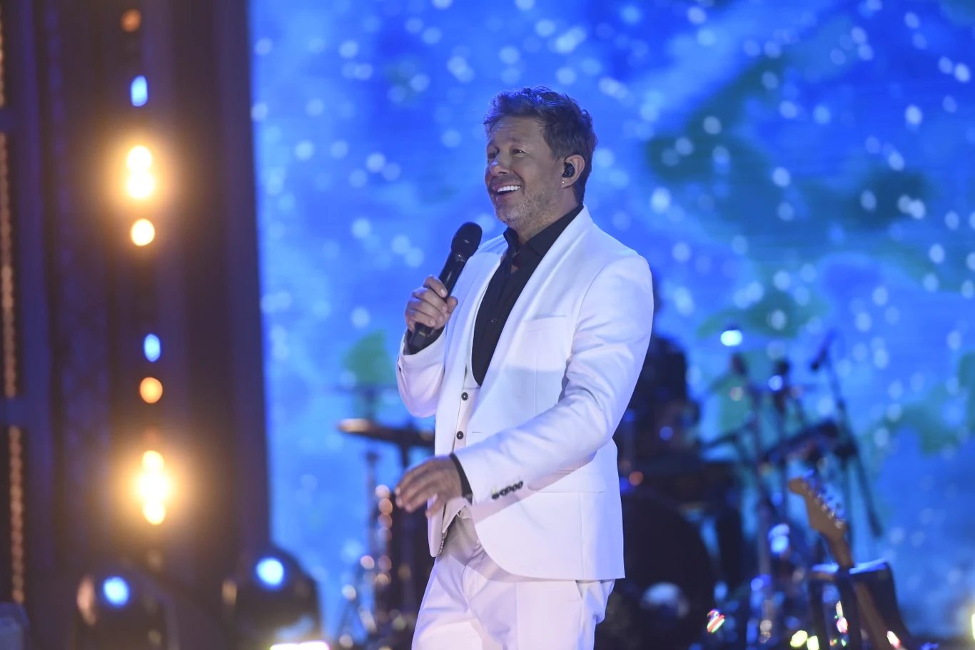 Andrzej Piaseczny Andrzej Piaseczny