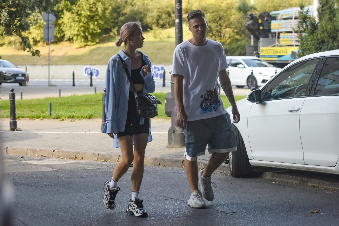 Maffashion przyłapana przez paparrazich na randce z nowym wybrankiem Maffashion przyłapana przez paparrazich na randce z nowym wybrankiem