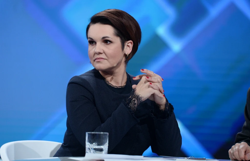 Edyta Lewandowska, prezenterka "Wiadomości" TVP.