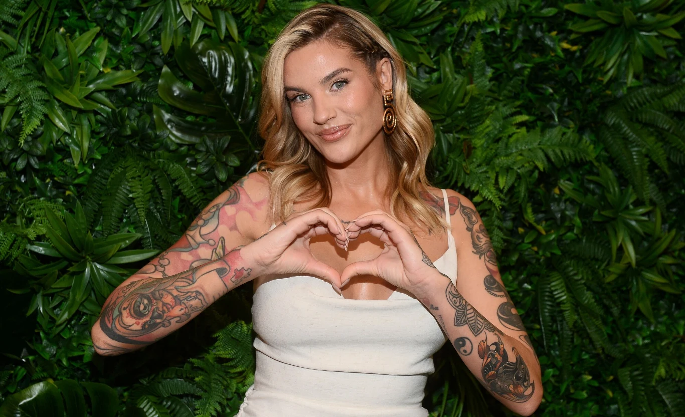 Karolina Gilon poprowadzi kolejną edycję "Love Island. Wyspa miłości" Karolina Gilon poprowadzi kolejną edycję "Love Island. Wyspa miłości"