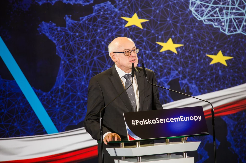 Zdzisław Krasnodębski uważa, że dla Polski większe jest zagrożenie z Zachodu niż ze Wschodu Zdzisław Krasnodębski uważa, że dla Polski większe jest zagrożenie z Zachodu niż ze Wschodu