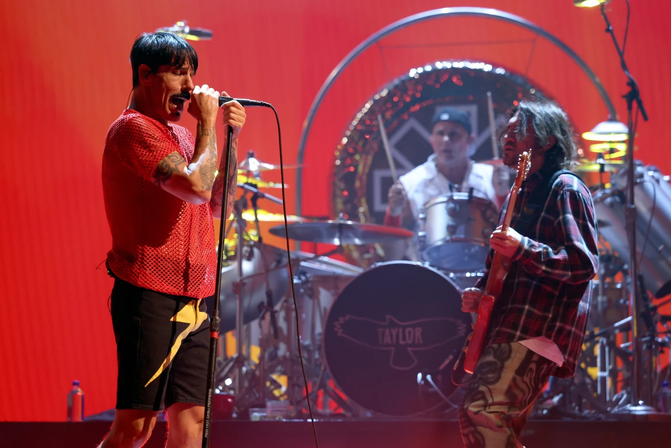 Red Hot Chili Peppers podczas rozdania nagród MTV VMA 2022
