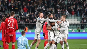 Dziś starcie Legia - Wisła. Wokół wiele kontrowersji