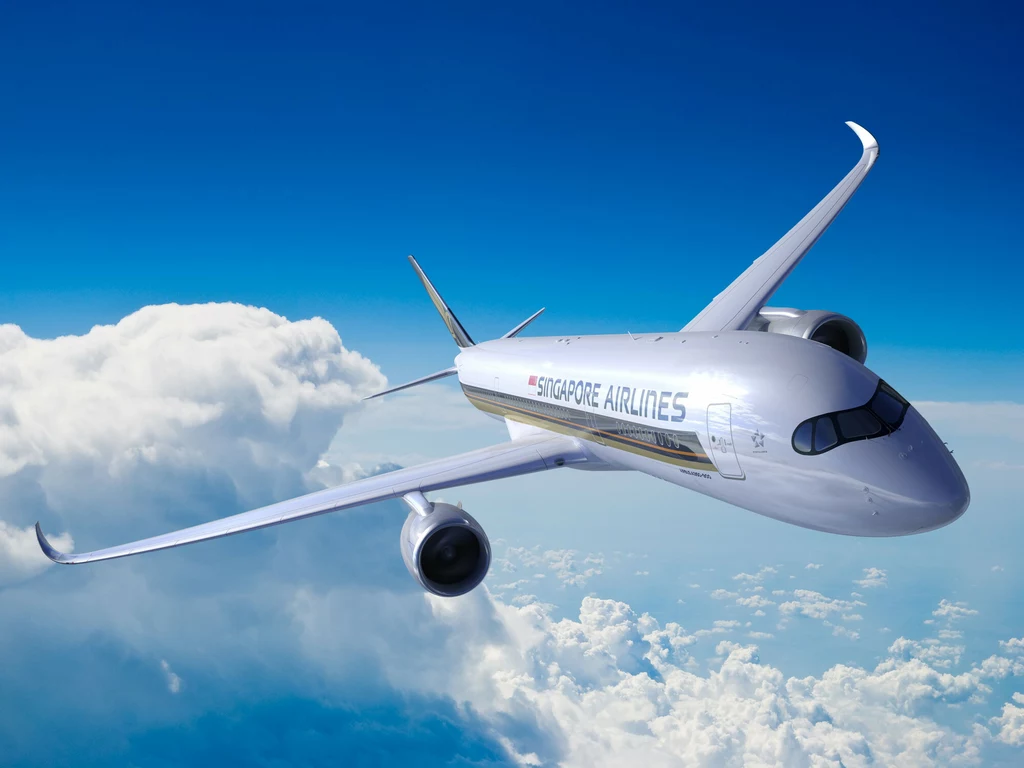 Airbus A350 obsługuje najdłuższą obecnie trasę pasażerską z Singapuru do Nowego Jorku (Singapore Airlines). 