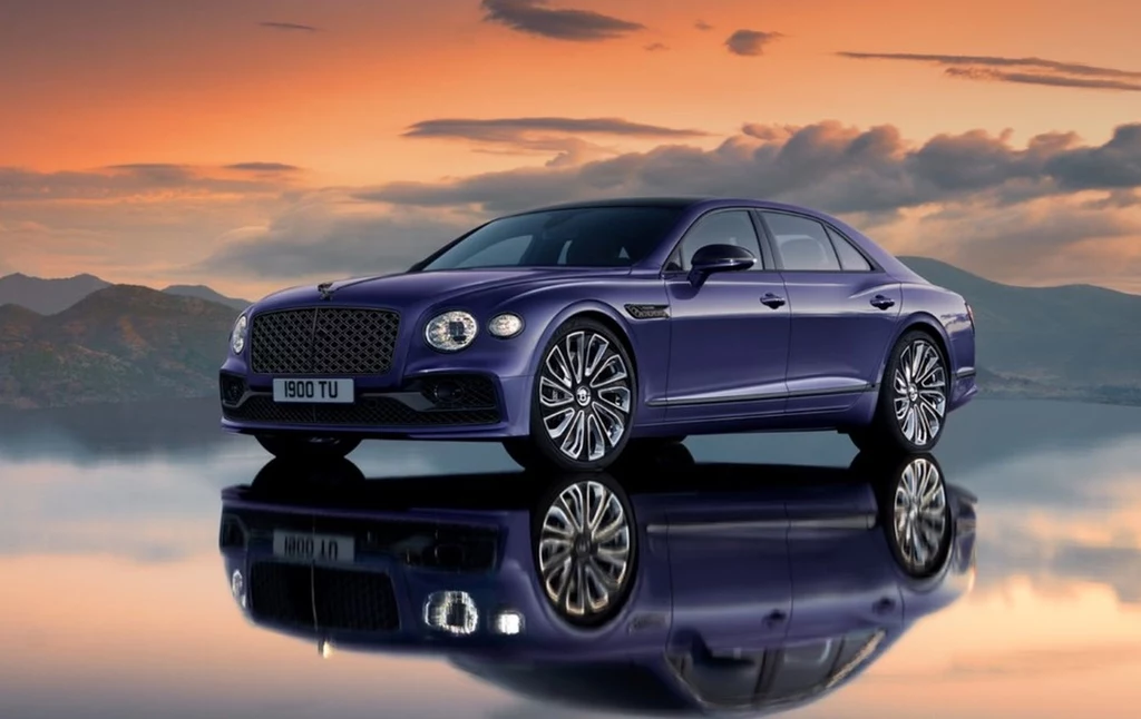 Flying Spur Mulliner Blackline – luksus w odcieniach czerni  