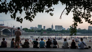 Zakaz sprzedaży alkoholu miałyby obowiązywać od godz. 22 do 6 rano