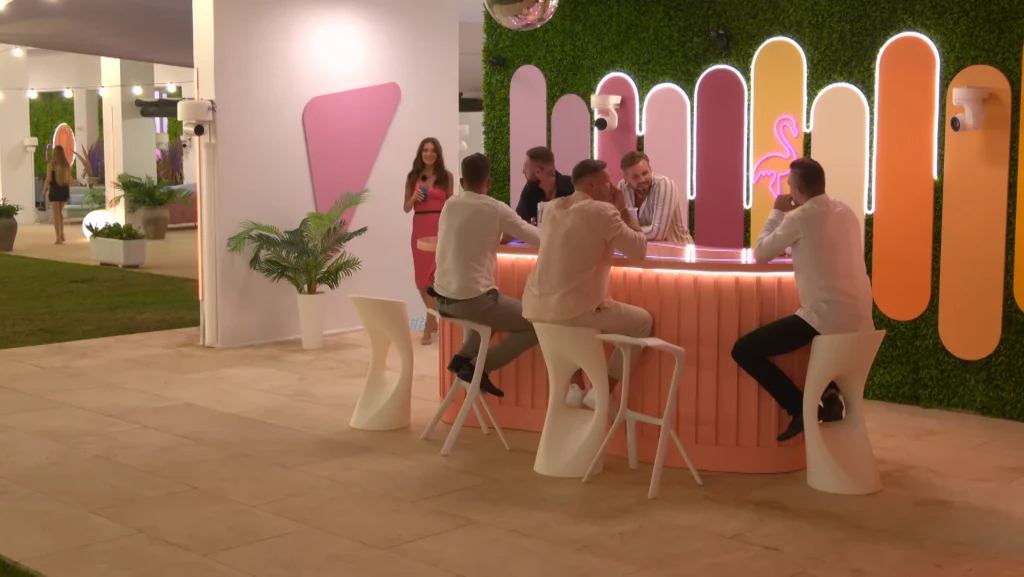 "Love Island. Wyspa miłości" "Love Island. Wyspa miłości"