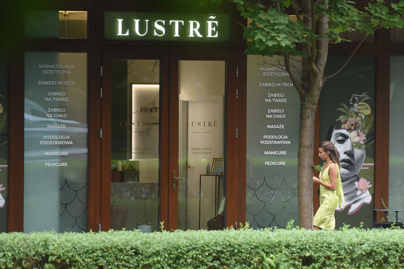 Gwiazda wybrała się do salonu kosmetycznego