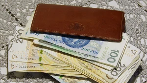 Kolejne "czternastki" trafiły na konta emerytów. Zdj. ilustracyjne