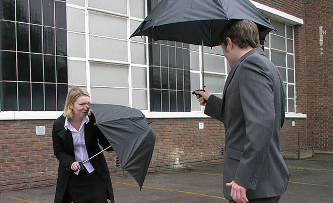 Parasol z pistoletem na wodę idealny na "lany poniedziałek" Parasol z pistoletem na wodę idealny na "lany poniedziałek"