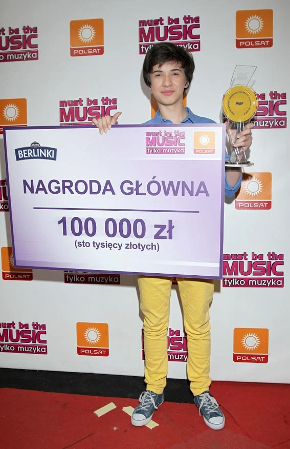 Marcin Patrzałek w "Must Be the Music" 