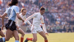 Kazimierz Deyna (obok Grzegorz Lato) podczas meczu Polska - Argentyna na mistrzostwach świata 1974 w RFN