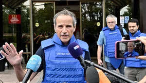 Szef MAEA Rafael Grossi podczas konferencji prasowej w Zaporożu