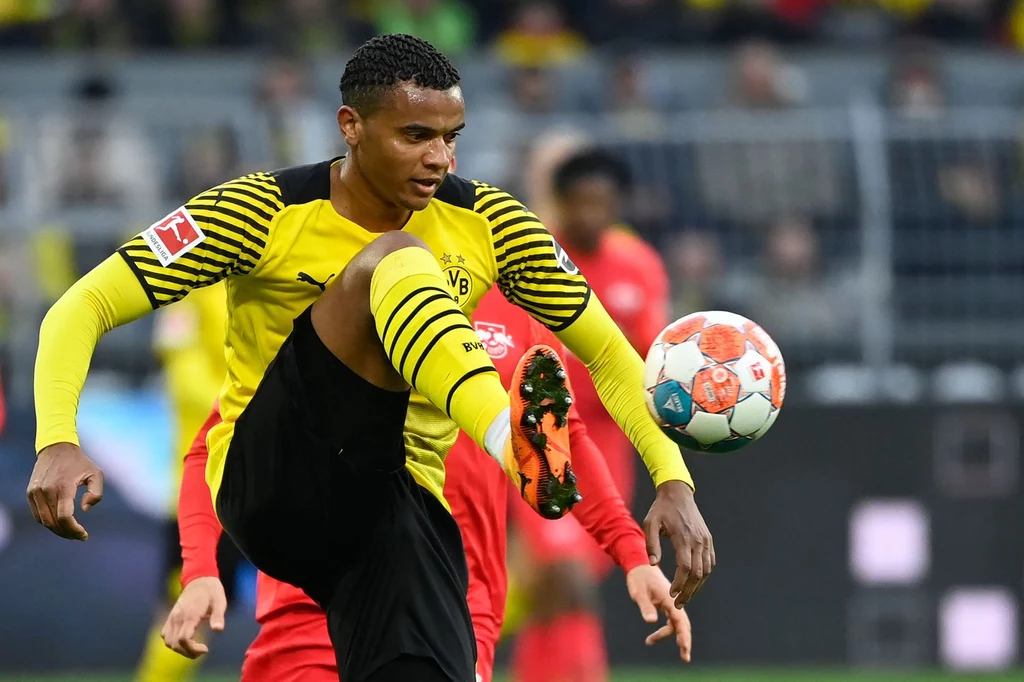 Manuel Akanji Manuel Akanji