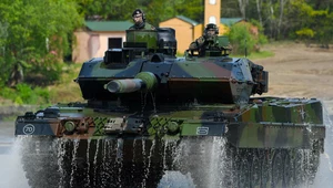 Czołg Leopard 2 podczas manewrów niemieckiej armii