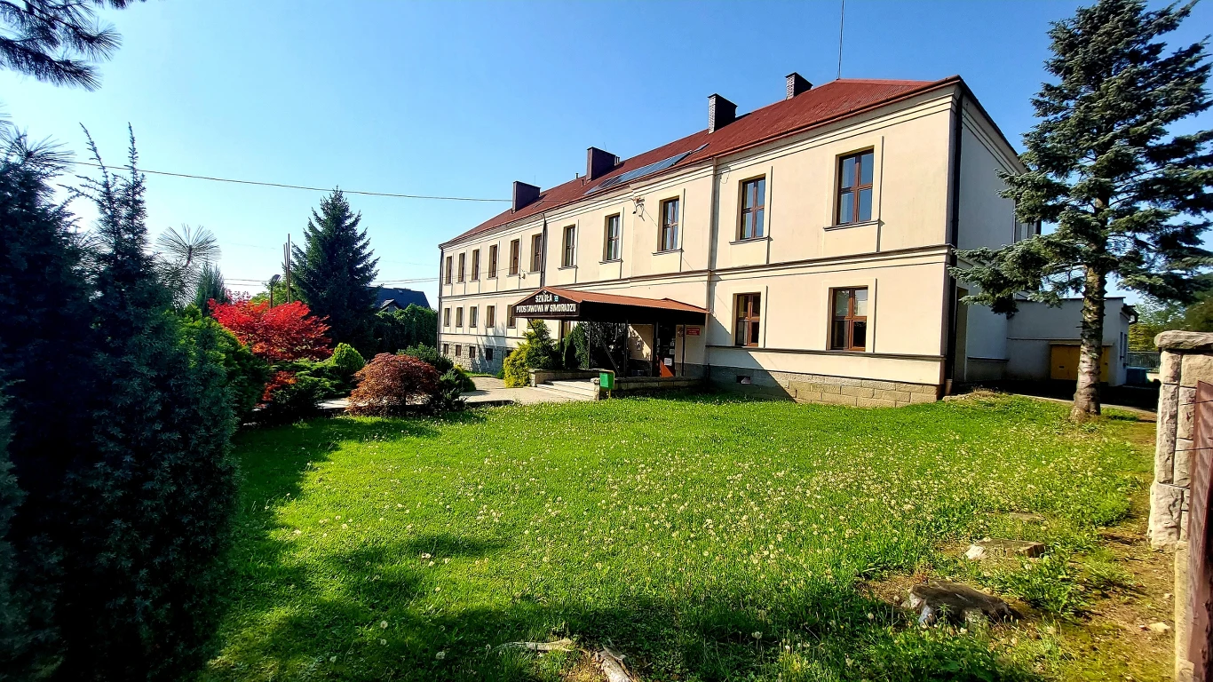 Szkoła podstawowa w Simoradzu