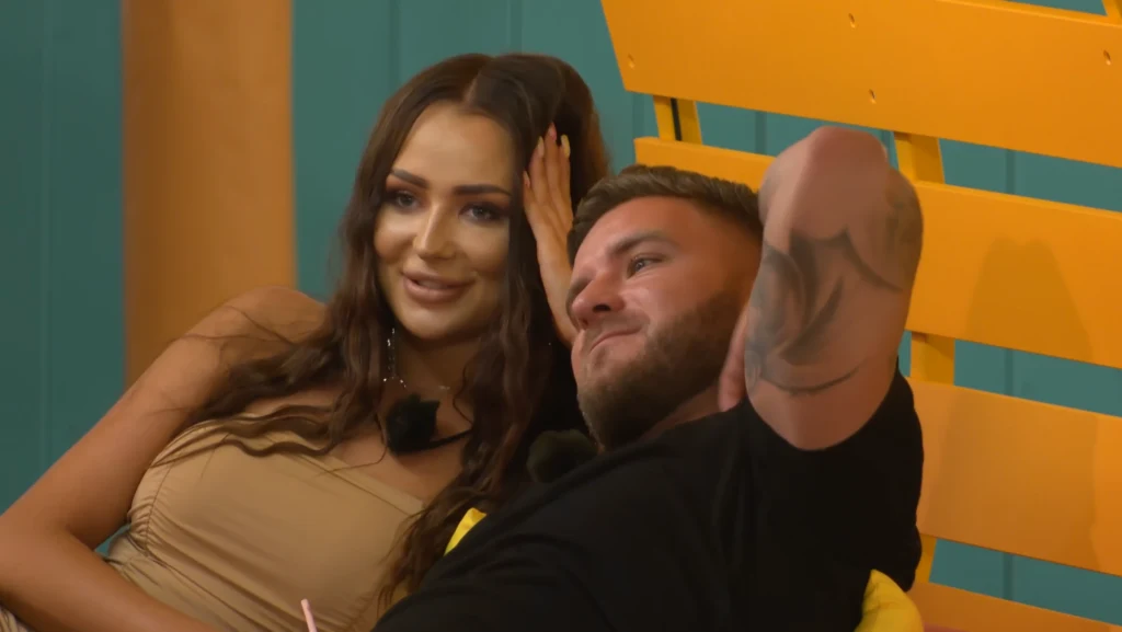 "Love Island. Wyspa Miłości" "Love Island. Wyspa Miłości"