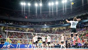 MŚ siatkarzy 2022. Niemcy ulegli Słowenii. 1/4 finału nie dla Winiarskiego!