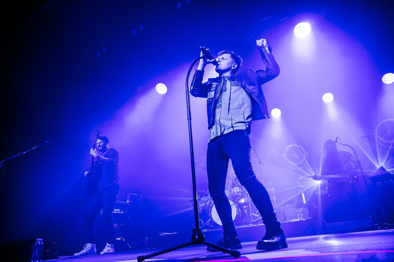 Zobacz zdjęcia z koncertu Michaela Patricka Kelly'ego w Warszawie! Zobacz zdjęcia z koncertu Michaela Patricka Kelly'ego w Warszawie!