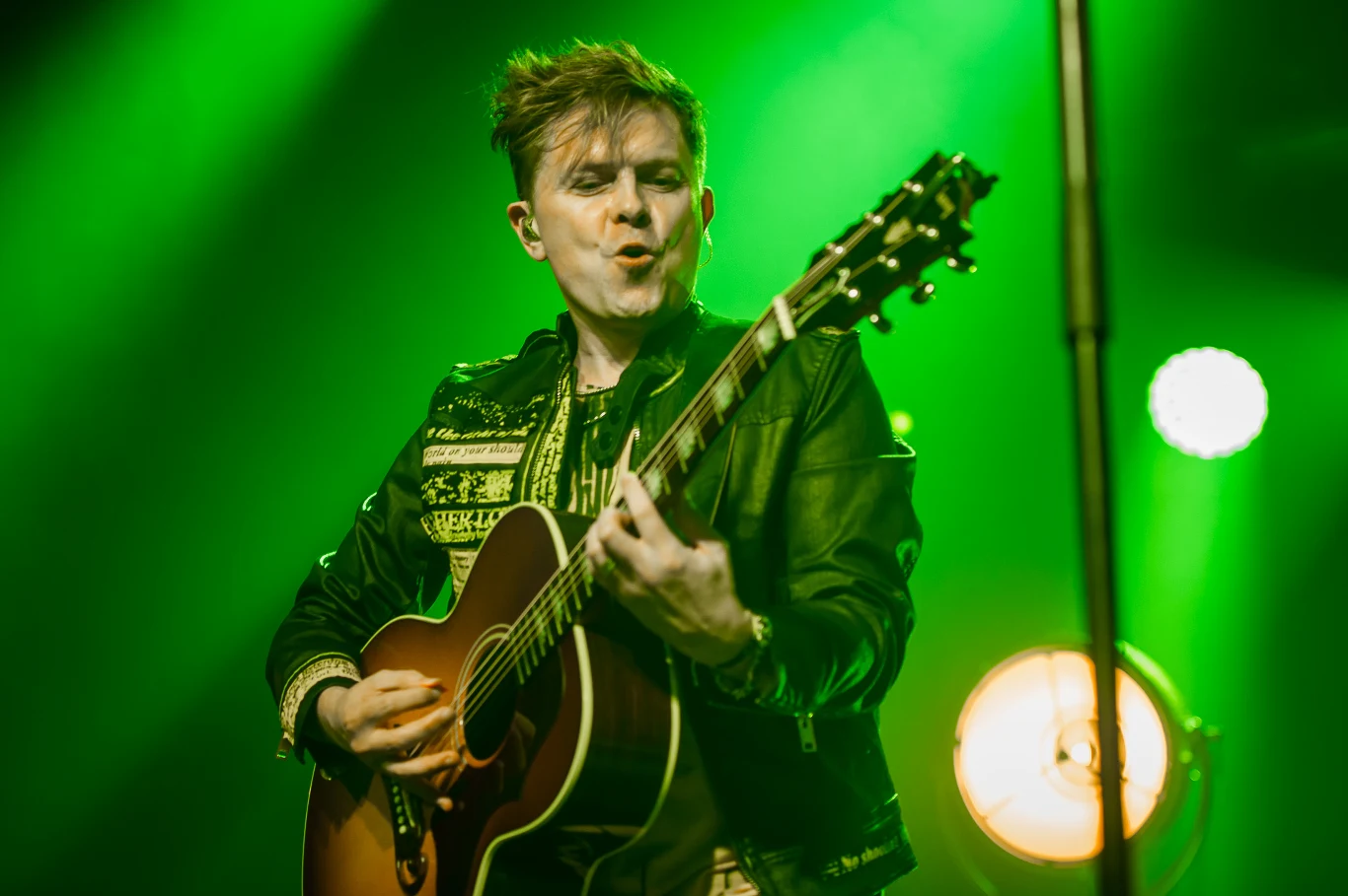 Zobacz zdjęcia z koncertu Michaela Patricka Kelly'ego w Warszawie! Zobacz zdjęcia z koncertu Michaela Patricka Kelly'ego w Warszawie!