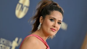 56-letnia Salma Hayek świętuje urodziny w skąpym bikini. Wygląda na swój wiek?