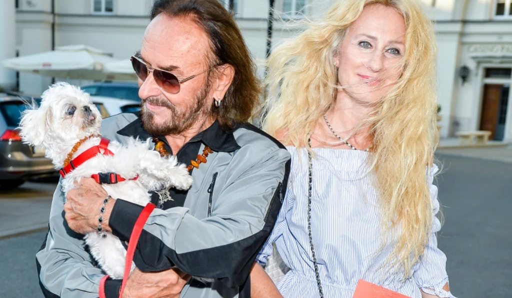 Stan Borys z partnerką i psem