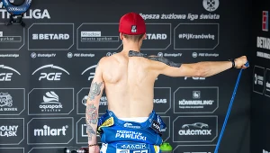 Od dawna nic nie wygrał, ale chce góry pieniędzy