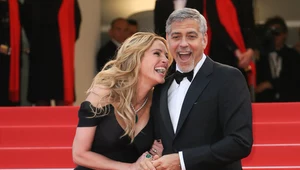 Julia Roberts i George Clooney nie umieli nakręcić sceny pocałunku. Potrzebowali aż 80 dubli